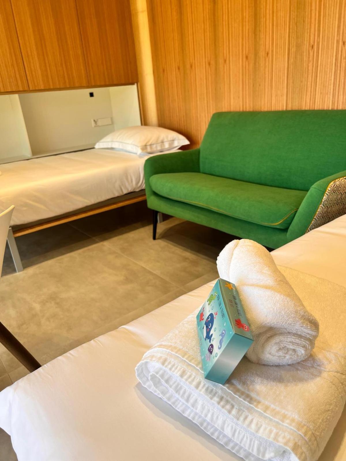 Villas Calas De Aldan Ngoại thất bức ảnh